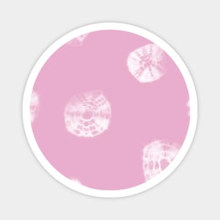 Polka shibori white dots over pink Magnet